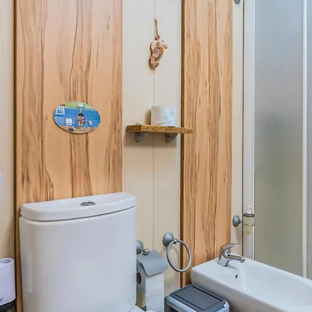 2br - Seaviews & Nature Pools