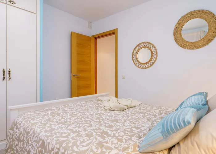 2br - Seaviews & Nature Pools