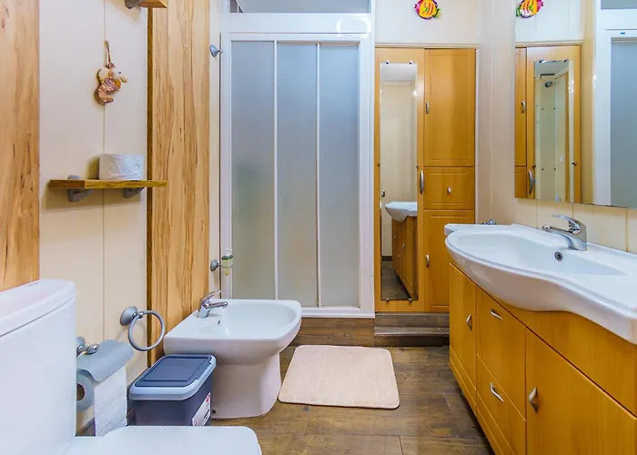 2br - Seaviews & Nature Pools *